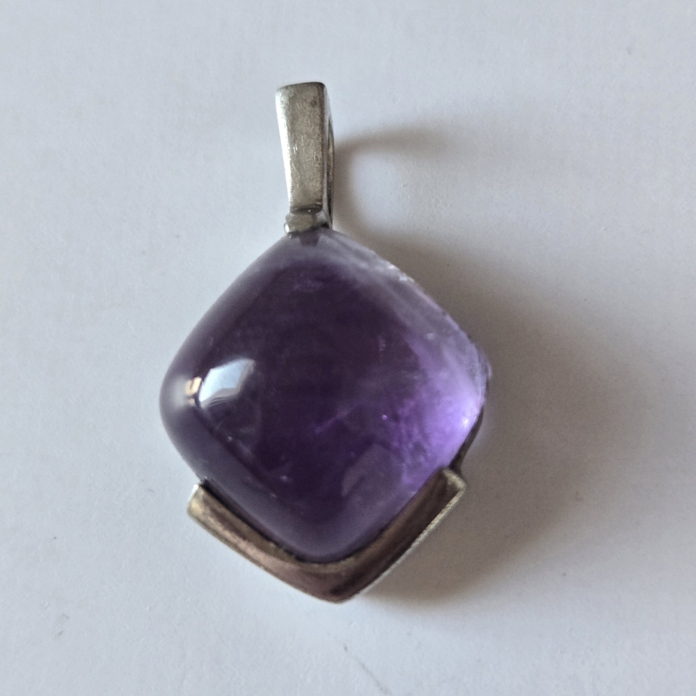 Gorgeous Elegant Purple Amethyst 800 Sterling Pendant